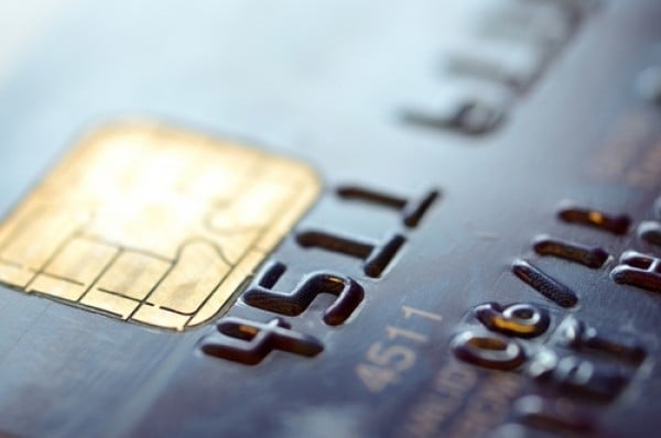 Credit Cards: Pitfalls to avoid and tips to use