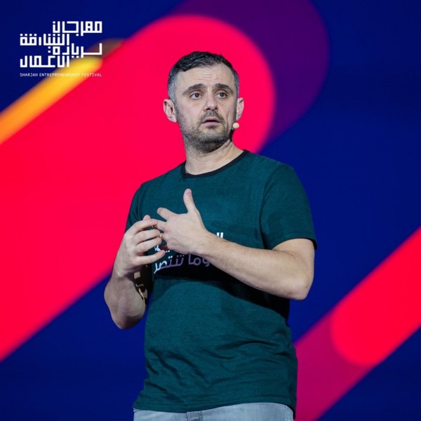 Top quotes by GaryVee in SEF18